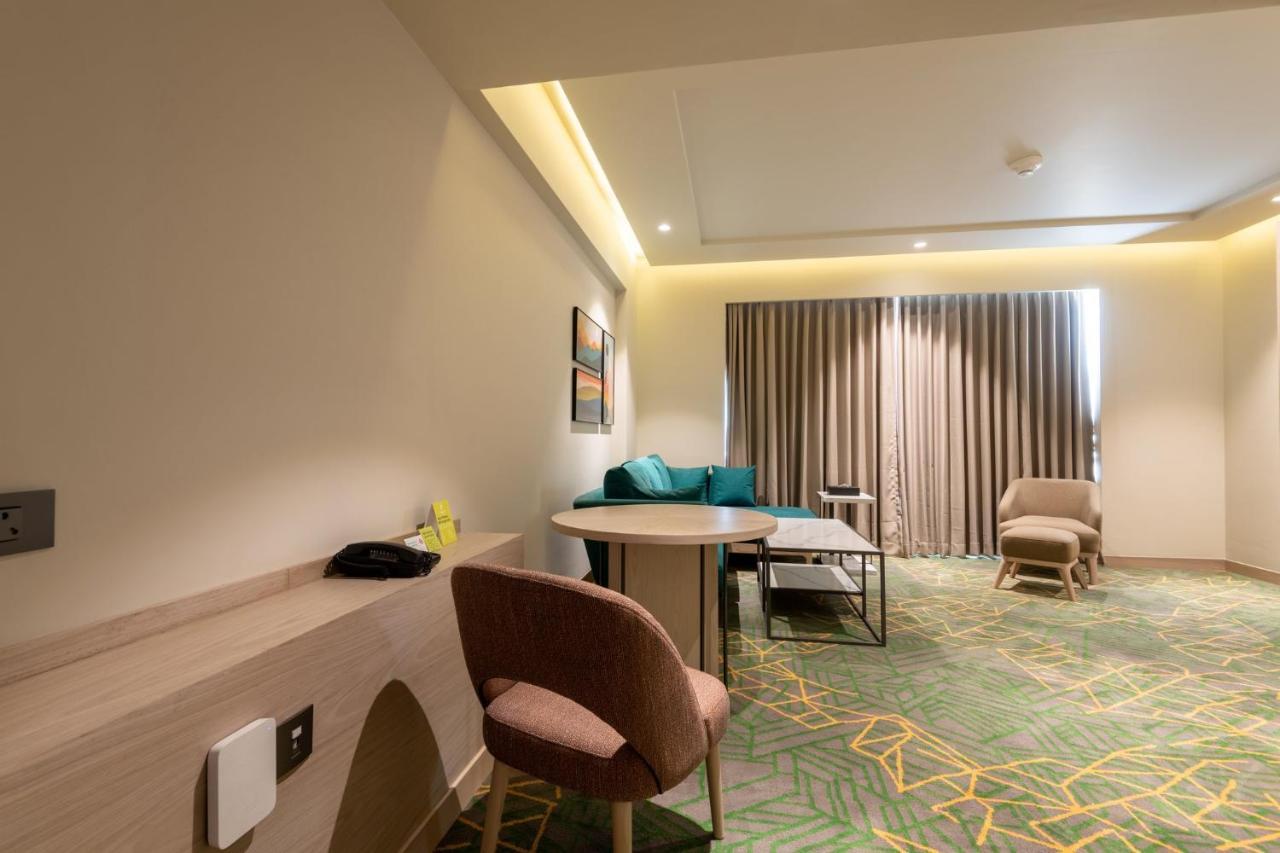 Holiday Inn Katra Vaishno Devi By Ihg Exterior foto