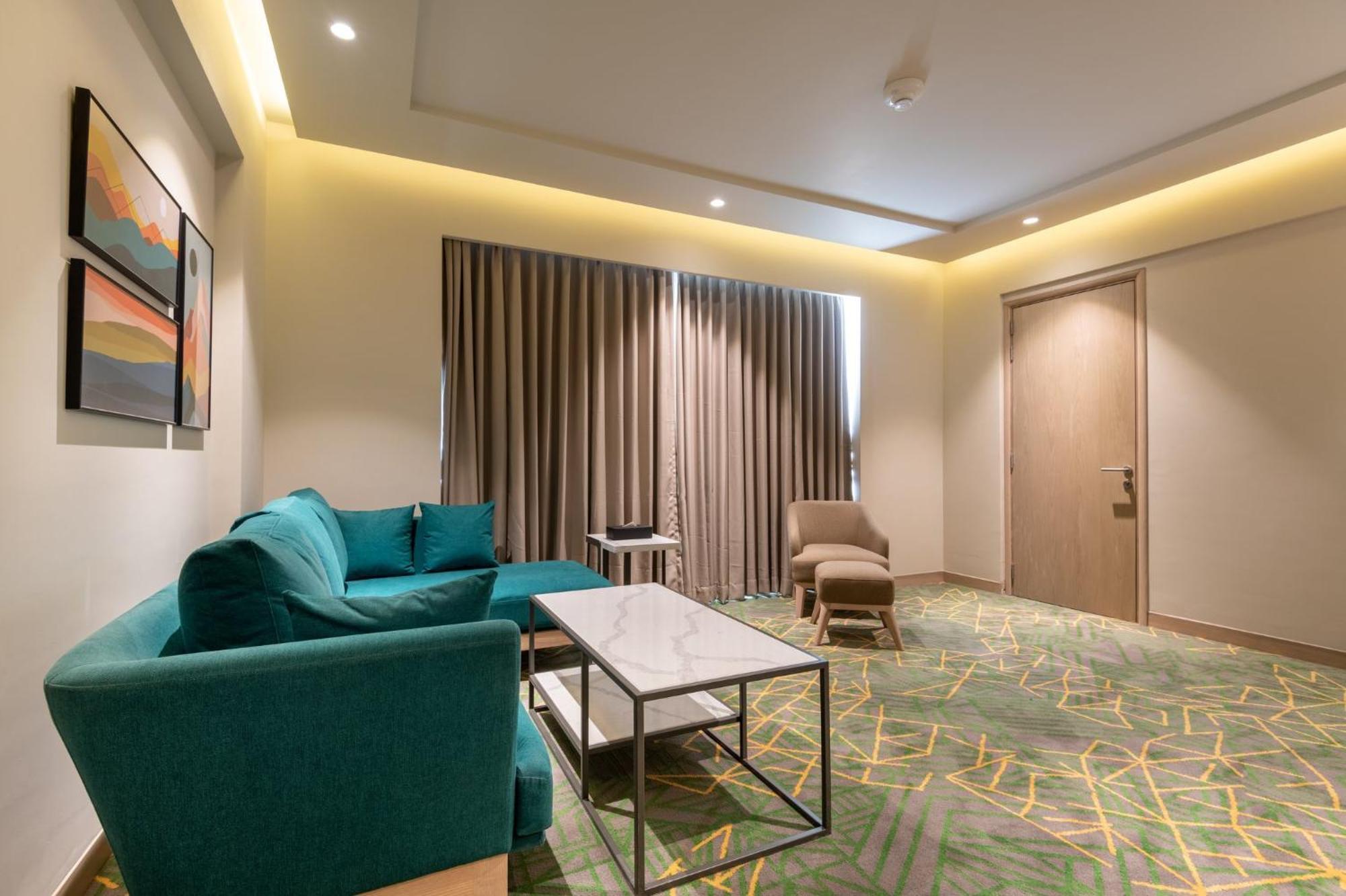 Holiday Inn Katra Vaishno Devi By Ihg Exterior foto